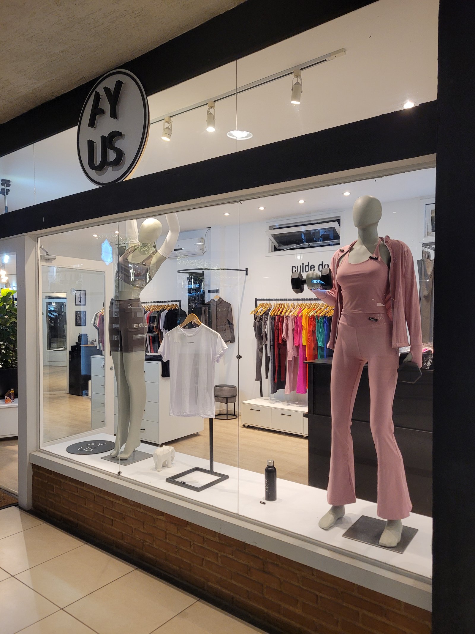 Ayus Fitwear